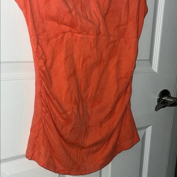 Ann Taylor Orange Textured Short Sleeve Blouse - Picture 8 of 13